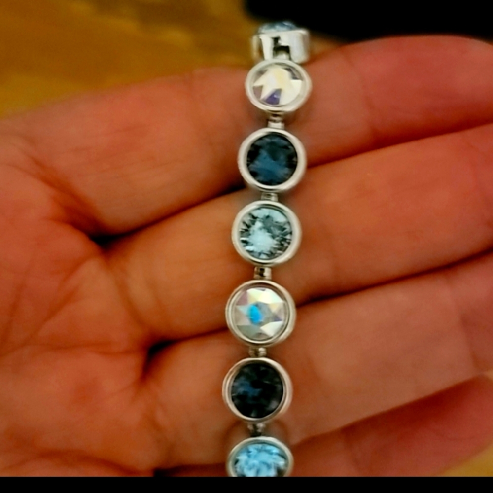 Ice bracelet